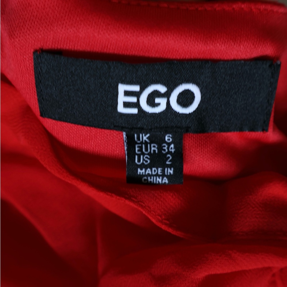 Red Skirt Set - Picture 4 of 5